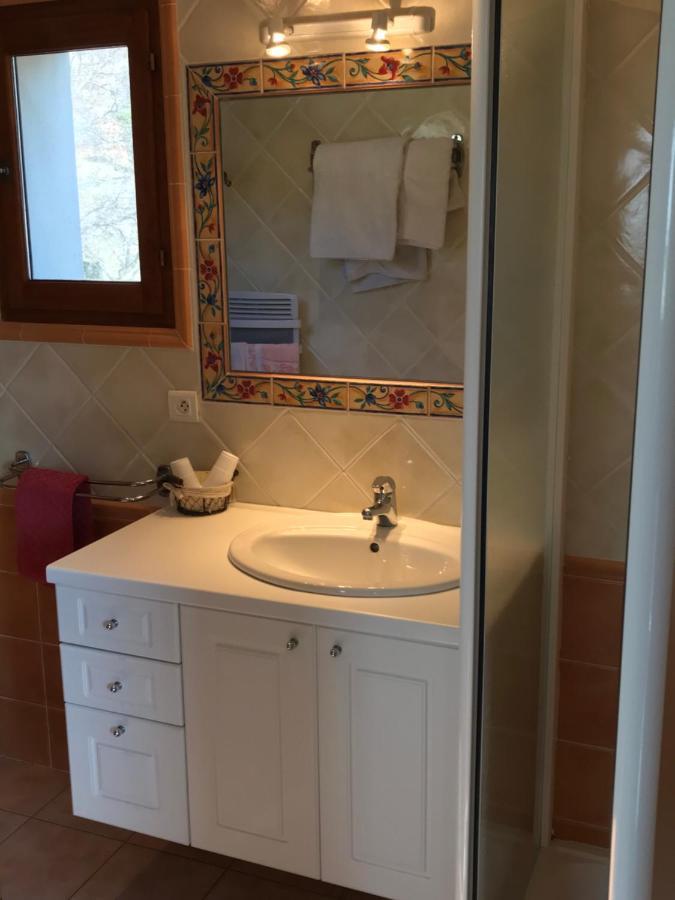 Chambre Une Fenetre Sur Le Ventoux La Clue Plaisians Bagian luar foto